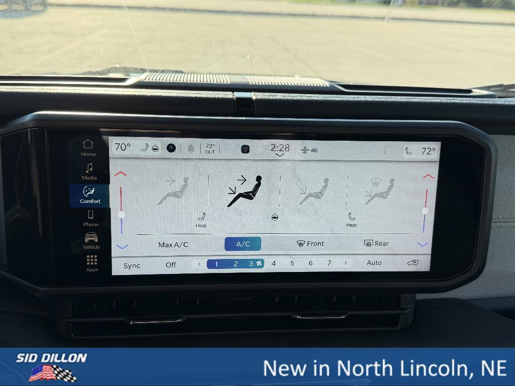 new 2025 Jeep Wrangler car, priced at $46,470