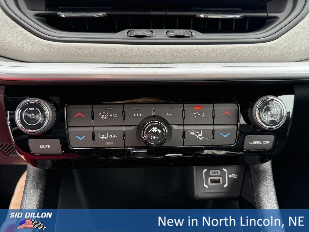 new 2026 Jeep Compass car, priced at $32,385