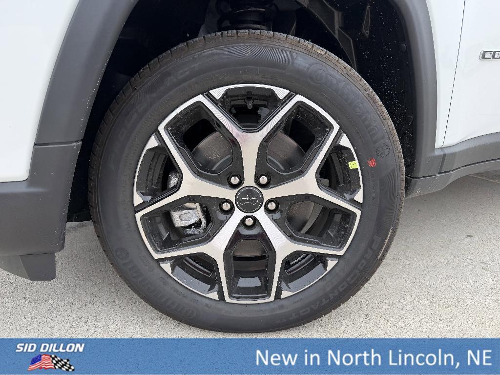 new 2026 Jeep Compass car, priced at $32,385