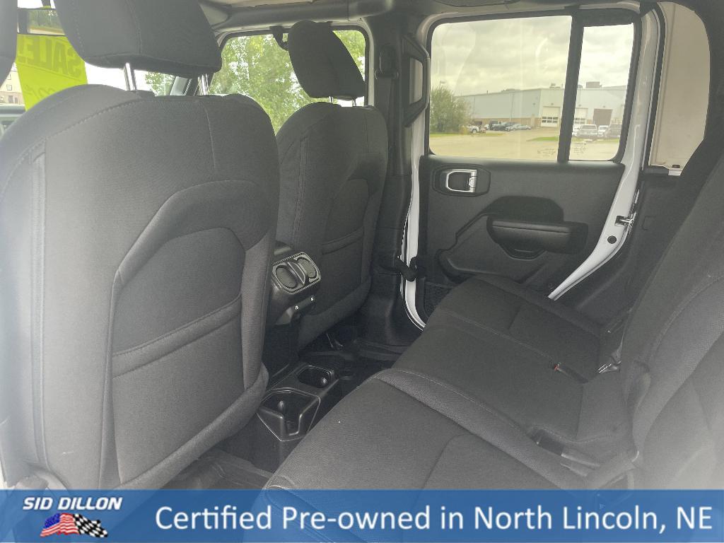 used 2021 Jeep Gladiator car, priced at $33,491