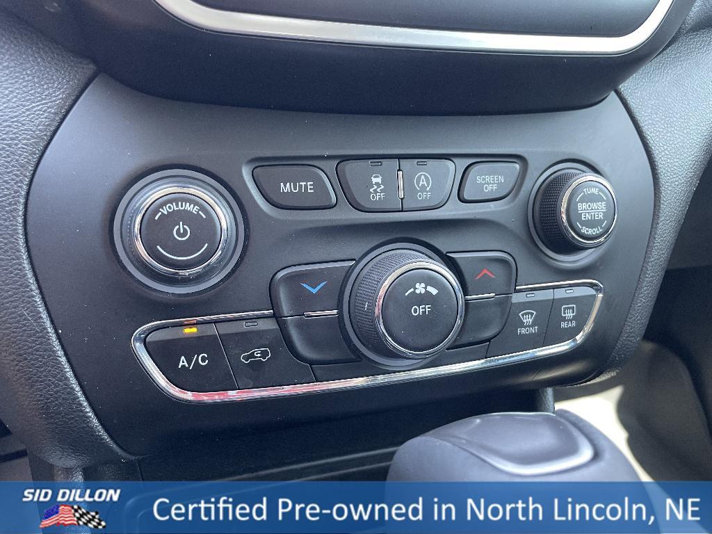 used 2021 Jeep Cherokee car, priced at $23,991
