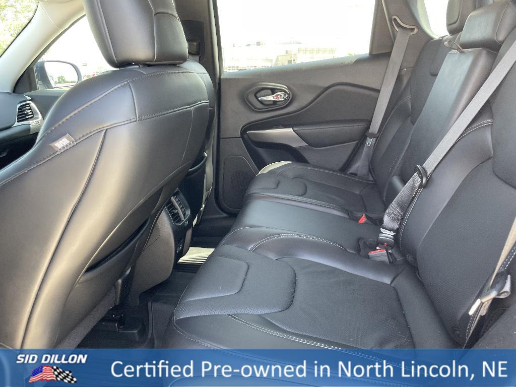 used 2021 Jeep Cherokee car, priced at $23,991