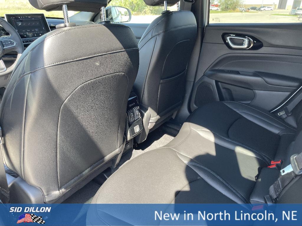 new 2026 Jeep Compass car, priced at $32,025