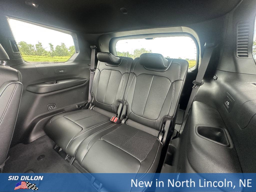 new 2025 Jeep Grand Cherokee L car, priced at $53,712