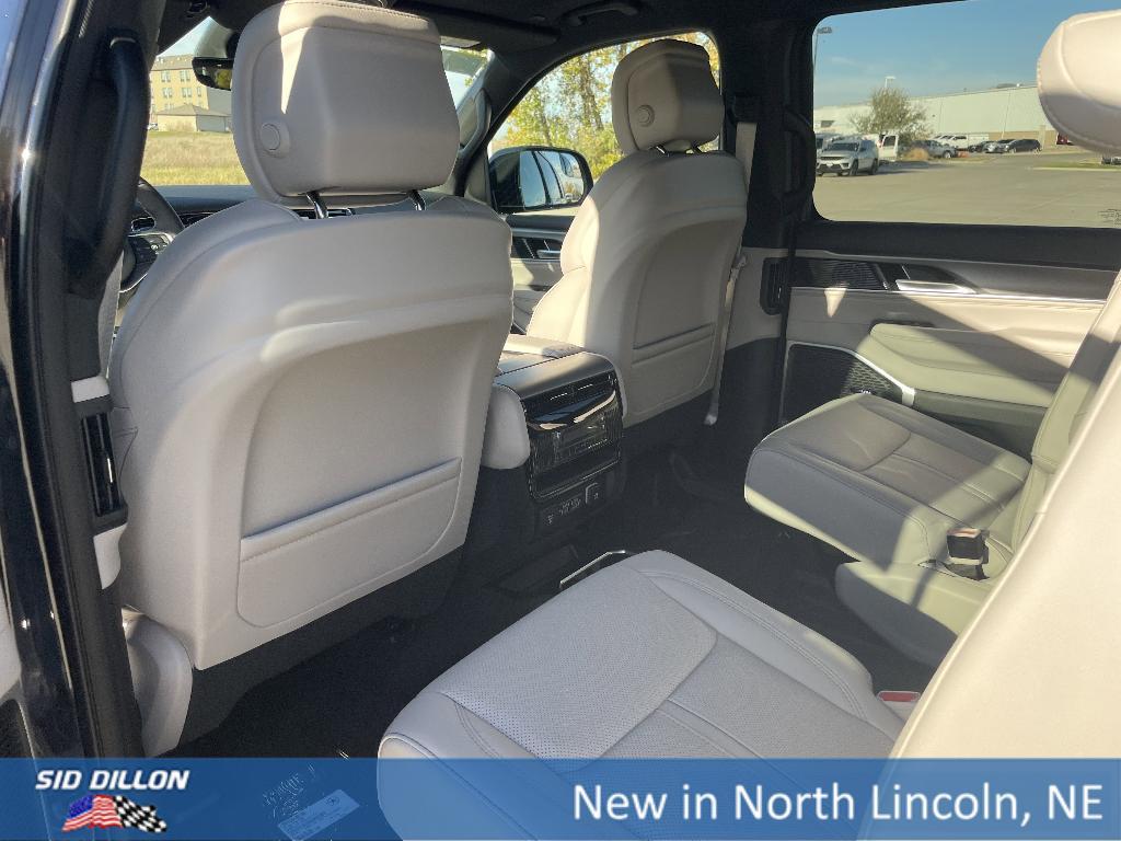 new 2025 Jeep Wagoneer car, priced at $77,230