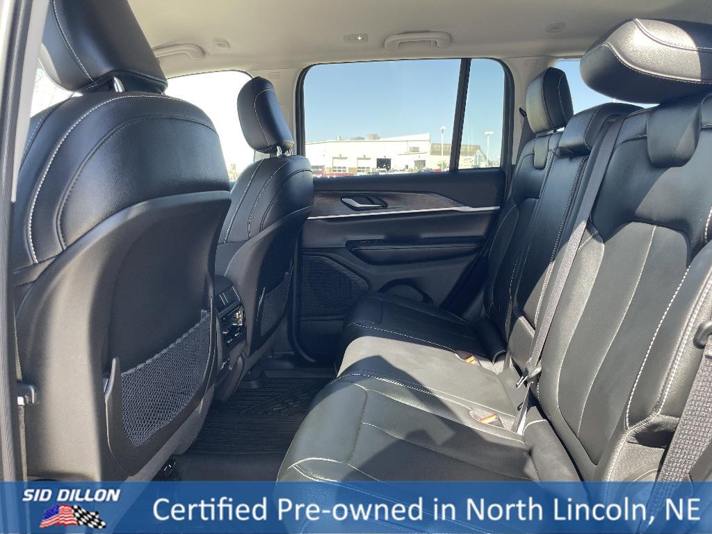 used 2024 Jeep Grand Cherokee car, priced at $40,991