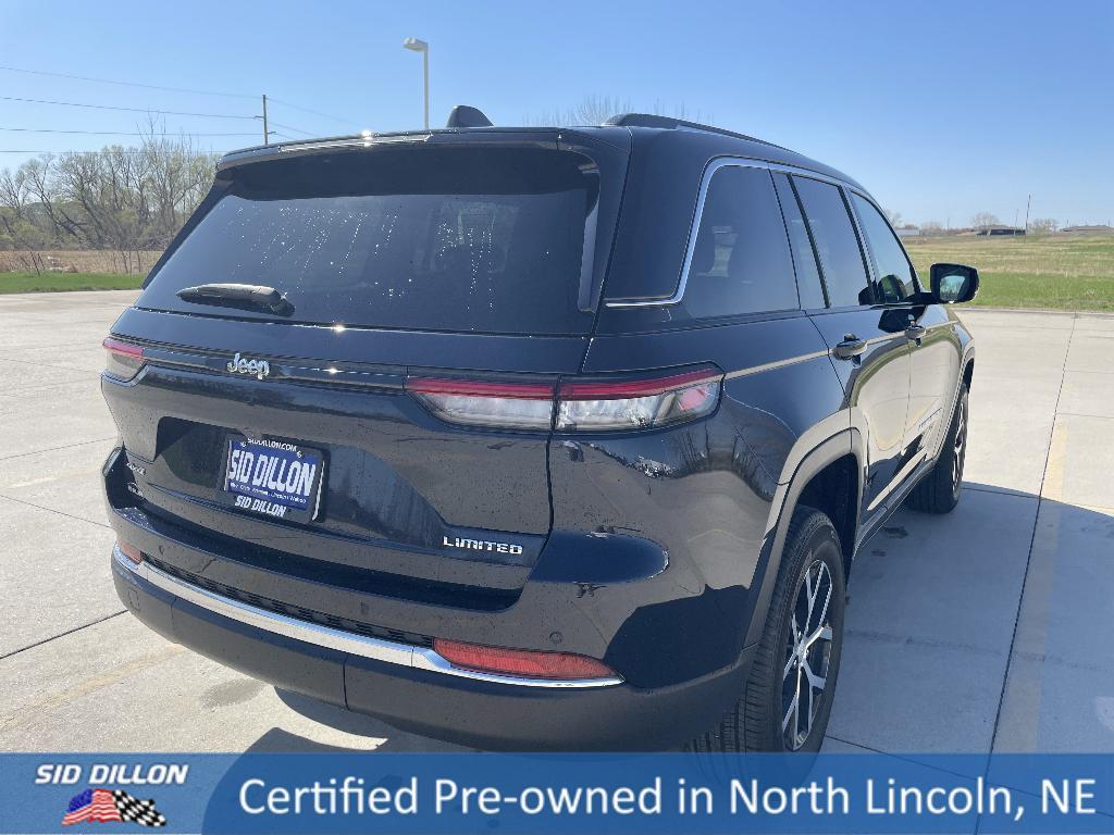 used 2024 Jeep Grand Cherokee car, priced at $40,991