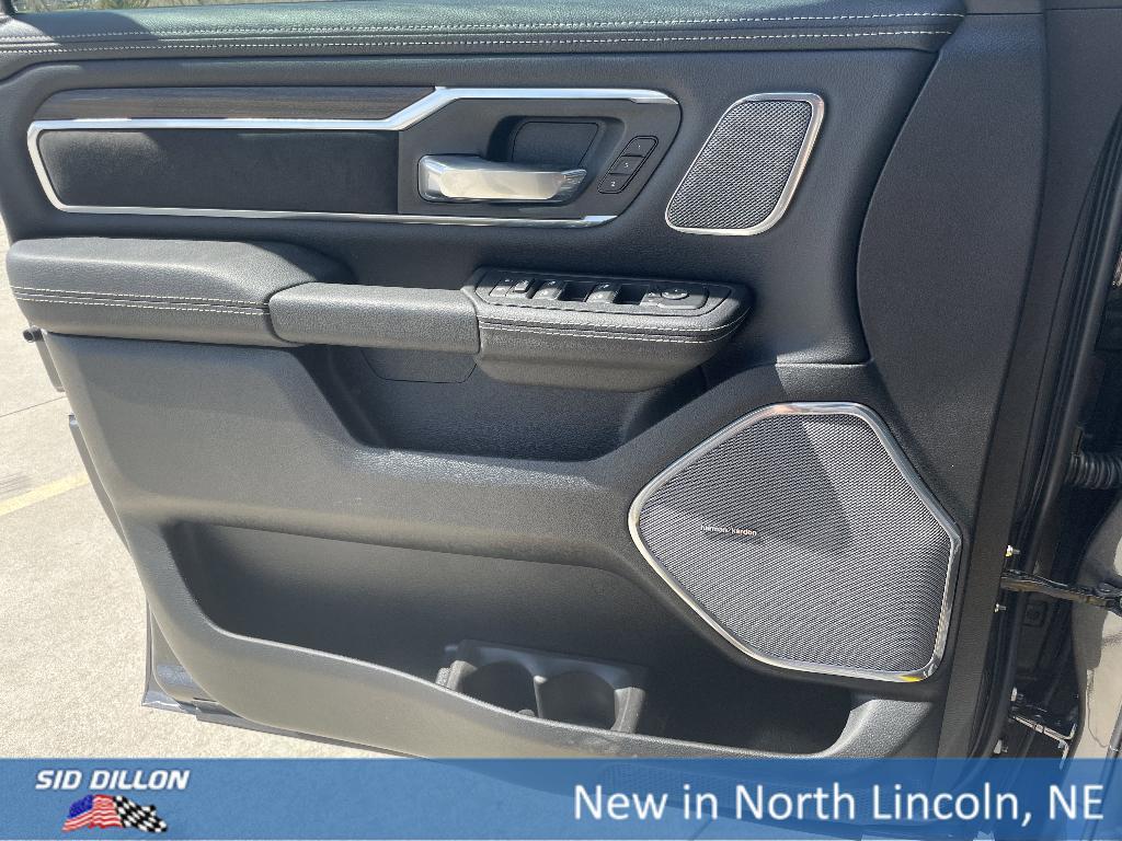 new 2025 Ram 1500 car, priced at $61,620