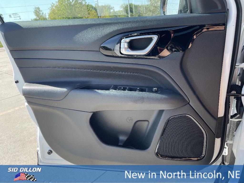 new 2026 Jeep Compass car, priced at $36,025