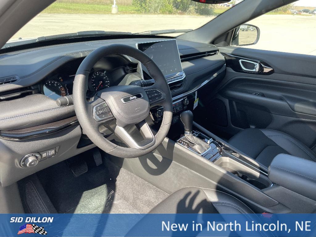 new 2026 Jeep Compass car, priced at $36,025