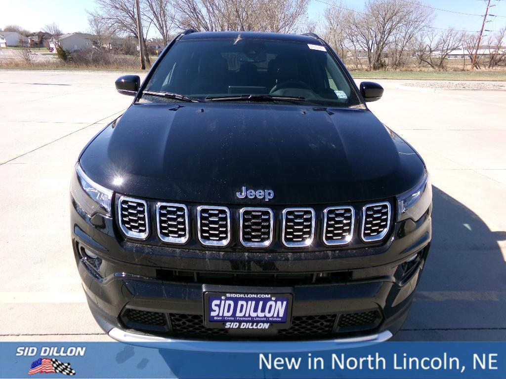 new 2025 Jeep Compass car, priced at $30,435