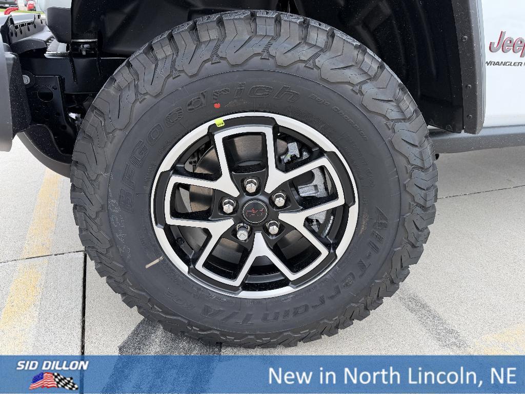 new 2026 Jeep Wrangler car, priced at $57,235