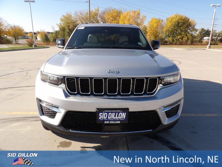 new 2025 Jeep Grand Cherokee car, priced at $46,420