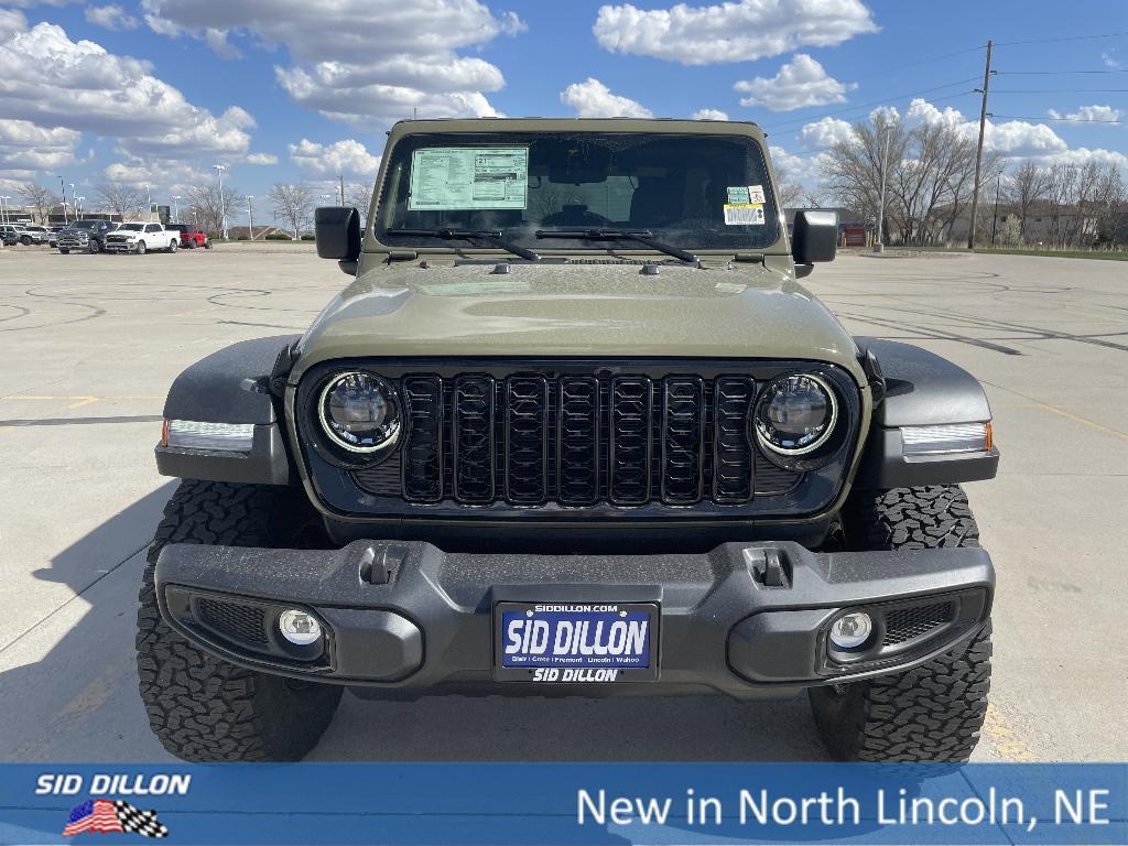 new 2025 Jeep Wrangler car, priced at $50,470
