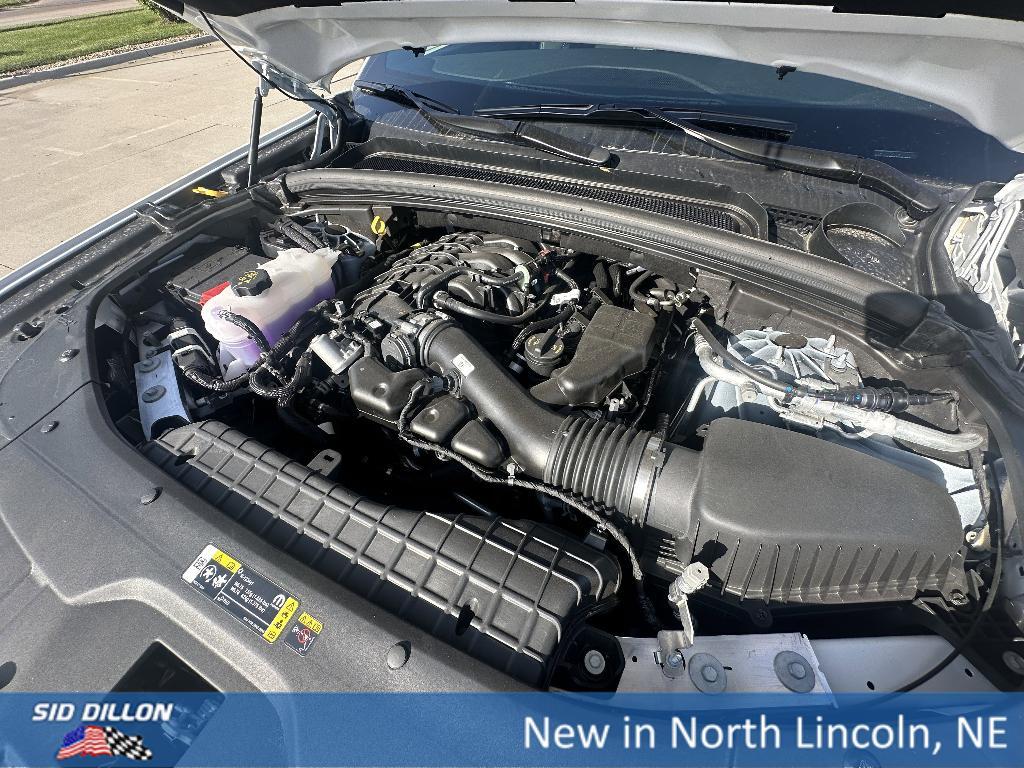new 2025 Jeep Grand Cherokee L car, priced at $43,622