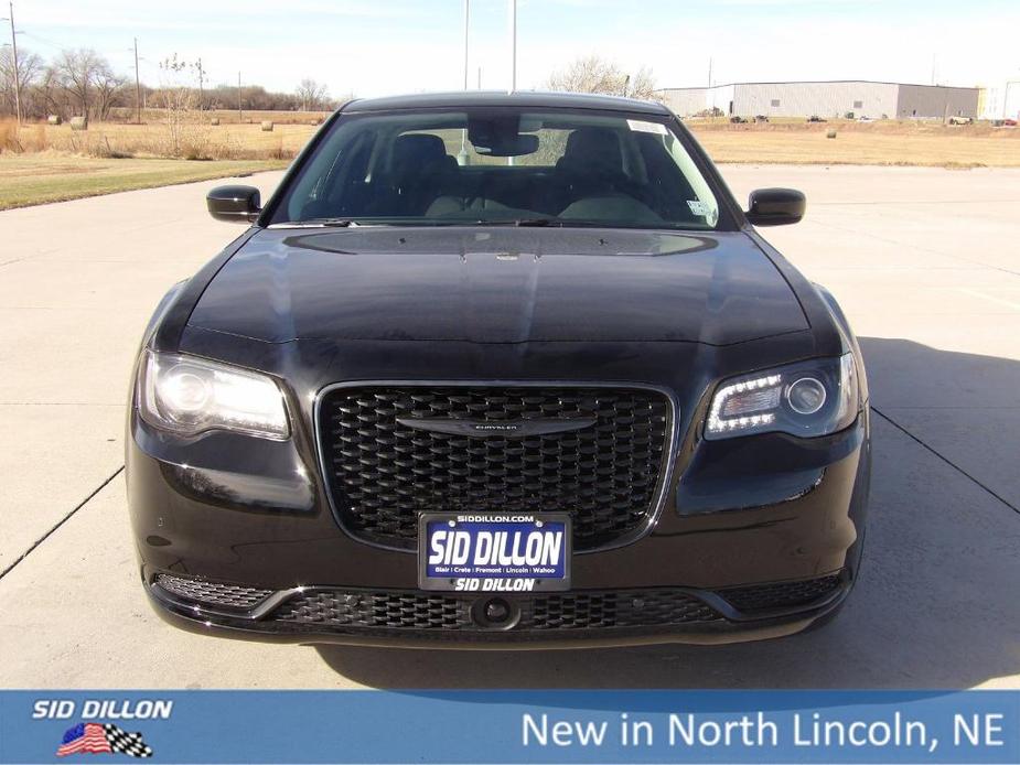 new 2023 Chrysler 300 car, priced at $36,900