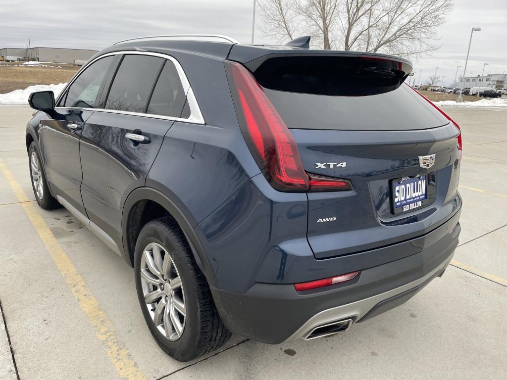 used 2021 Cadillac XT4 car, priced at $28,491