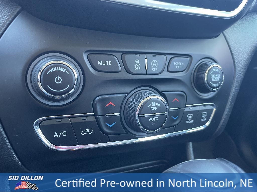 used 2021 Jeep Cherokee car, priced at $22,892