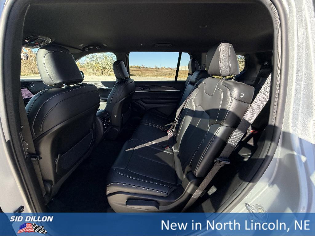 new 2025 Jeep Grand Cherokee L car, priced at $44,745