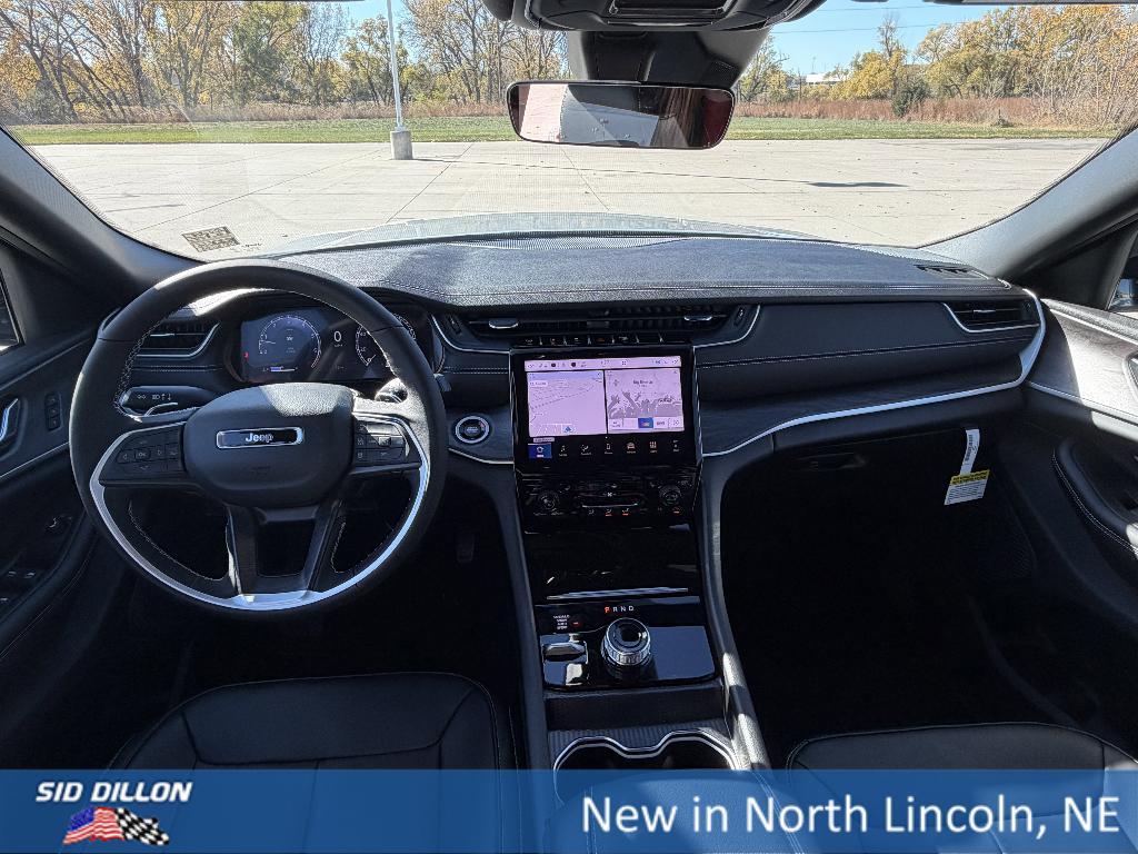new 2025 Jeep Grand Cherokee L car, priced at $44,745