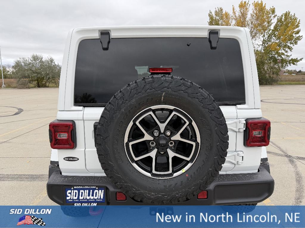 new 2026 Jeep Wrangler car, priced at $60,225