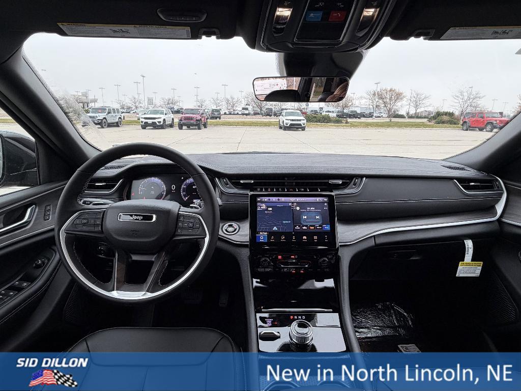 new 2025 Jeep Grand Cherokee L car, priced at $44,745