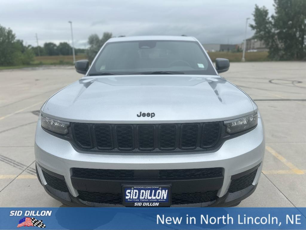 new 2025 Jeep Grand Cherokee L car, priced at $41,375