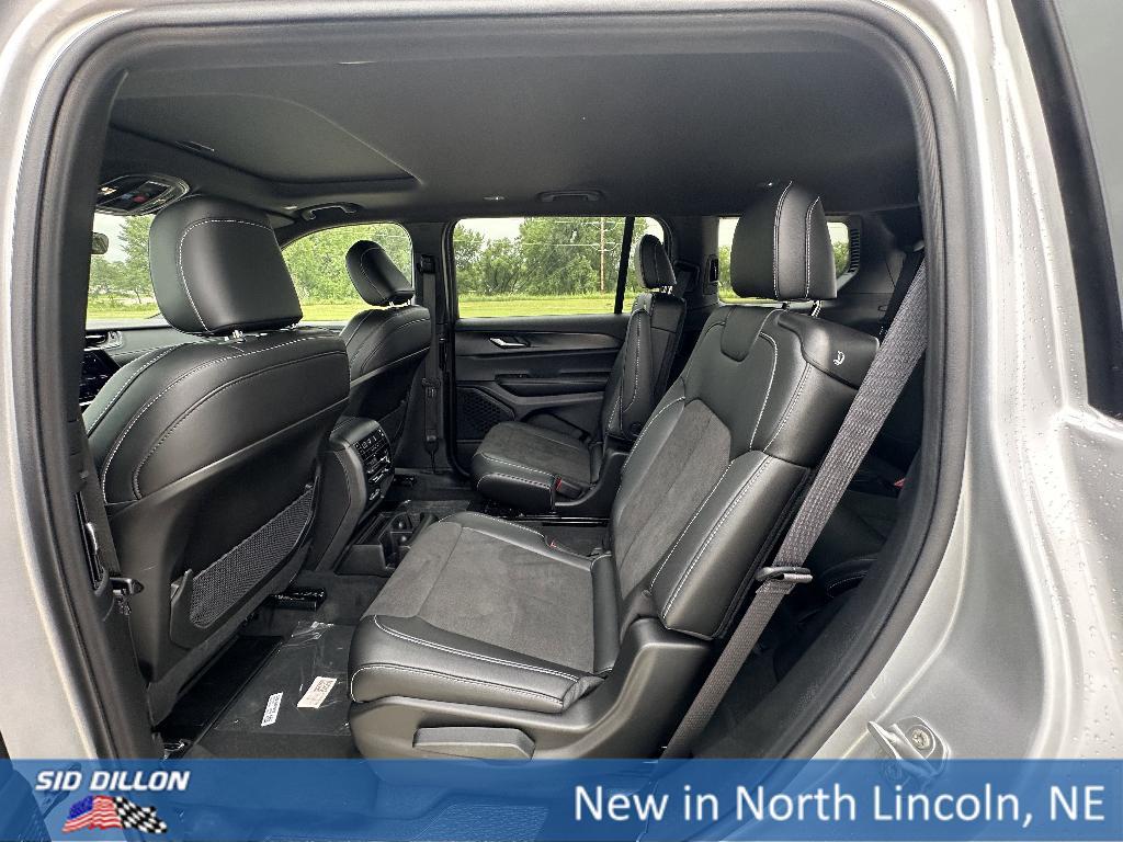 new 2025 Jeep Grand Cherokee L car, priced at $41,375