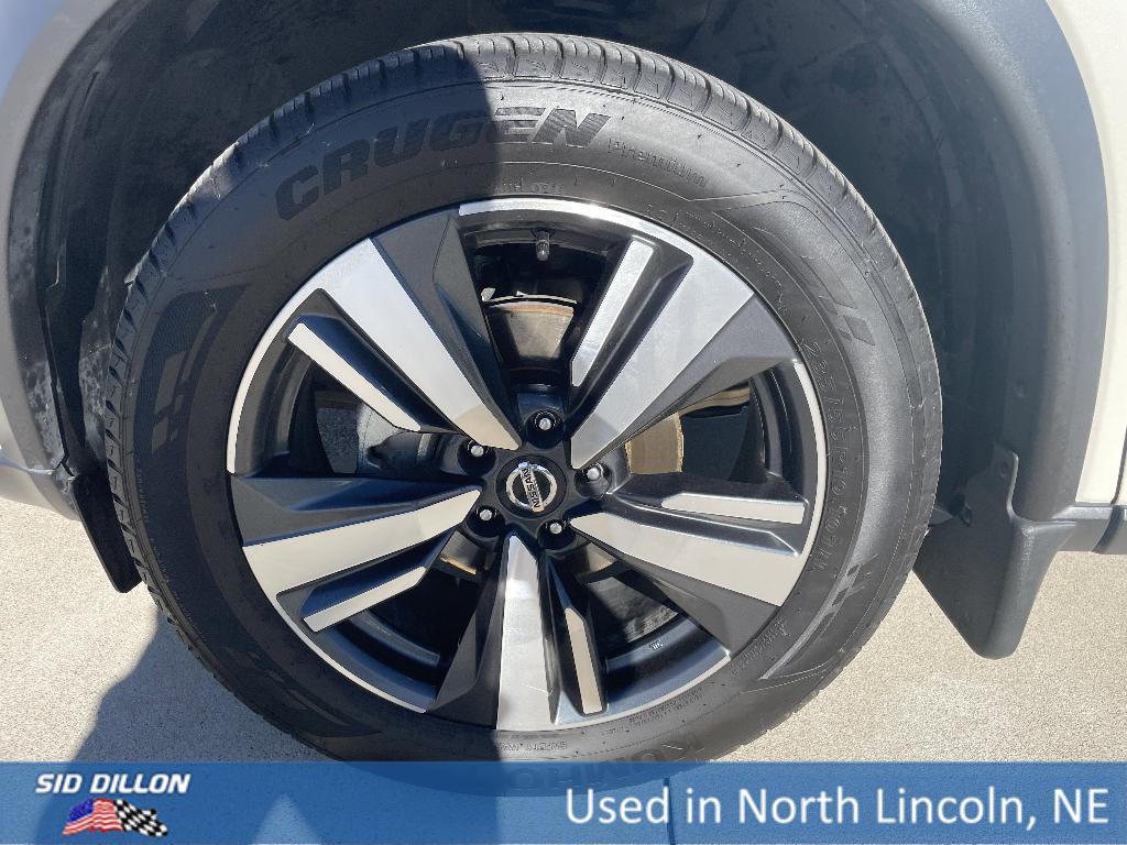 used 2021 Nissan Rogue car, priced at $26,993