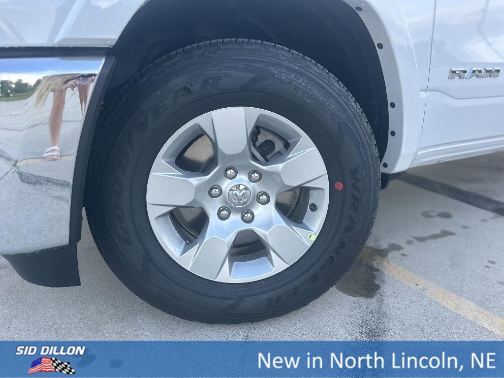 new 2025 Ram 1500 car, priced at $43,701