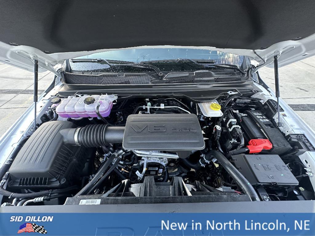 new 2025 Ram 1500 car, priced at $43,701