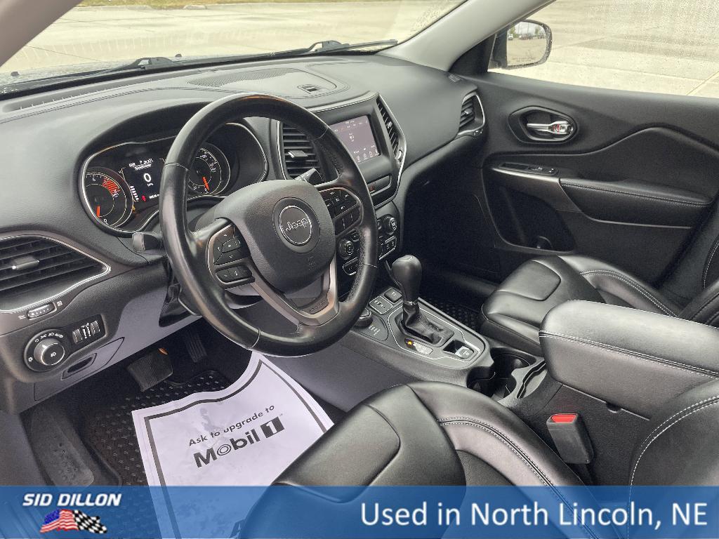 used 2020 Jeep Cherokee car, priced at $23,991