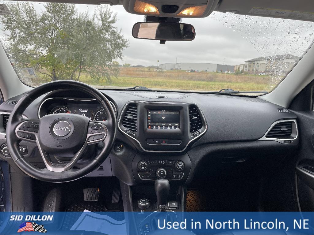 used 2020 Jeep Cherokee car, priced at $23,991