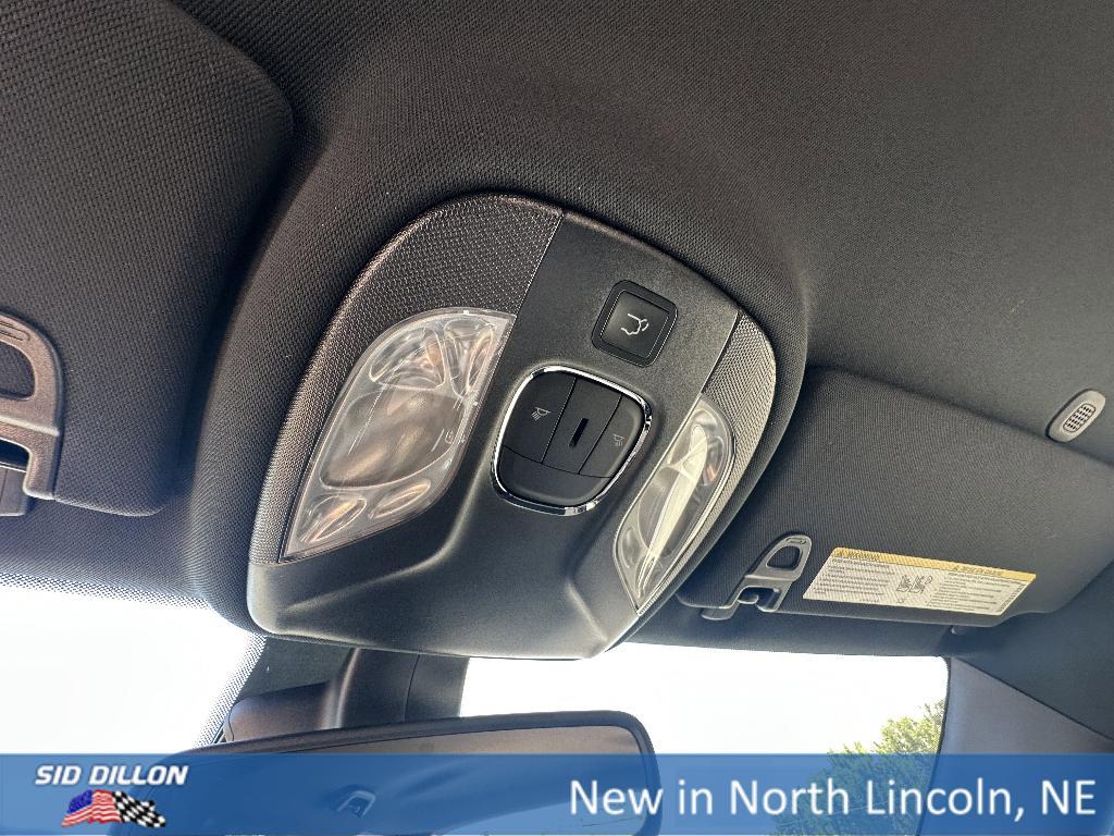 new 2026 Jeep Compass car, priced at $33,025