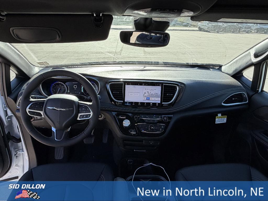 new 2026 Chrysler Pacifica car, priced at $40,565