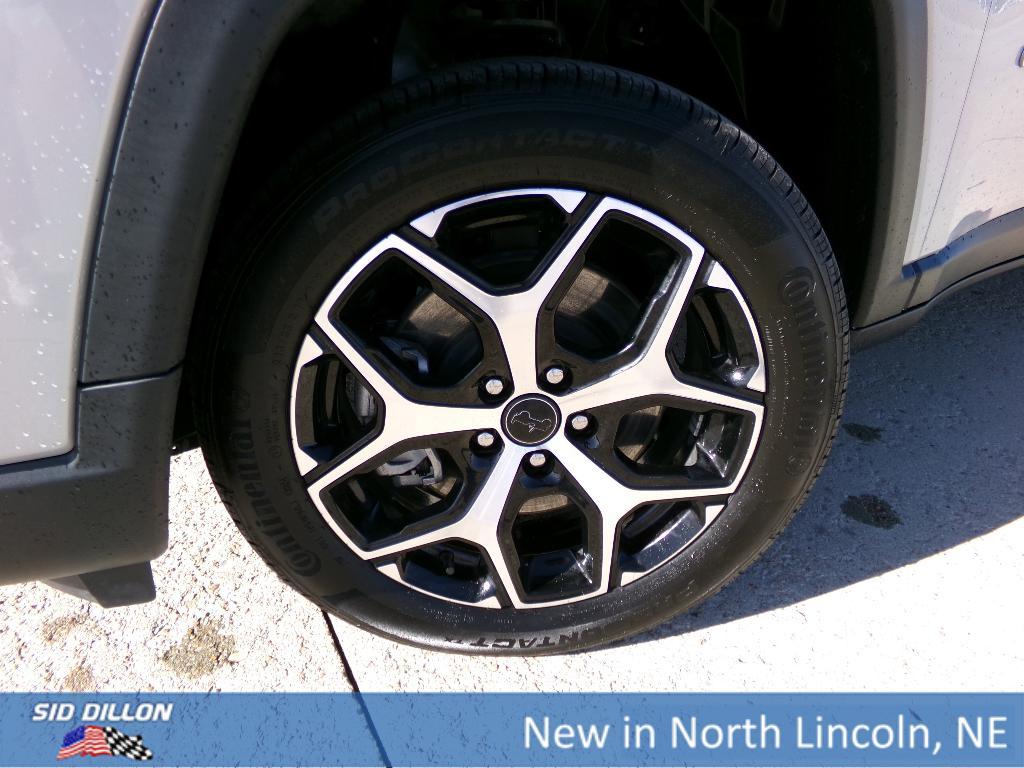 new 2025 Jeep Compass car, priced at $30,435