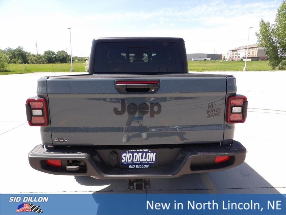 new 2024 Jeep Gladiator car, priced at $47,175