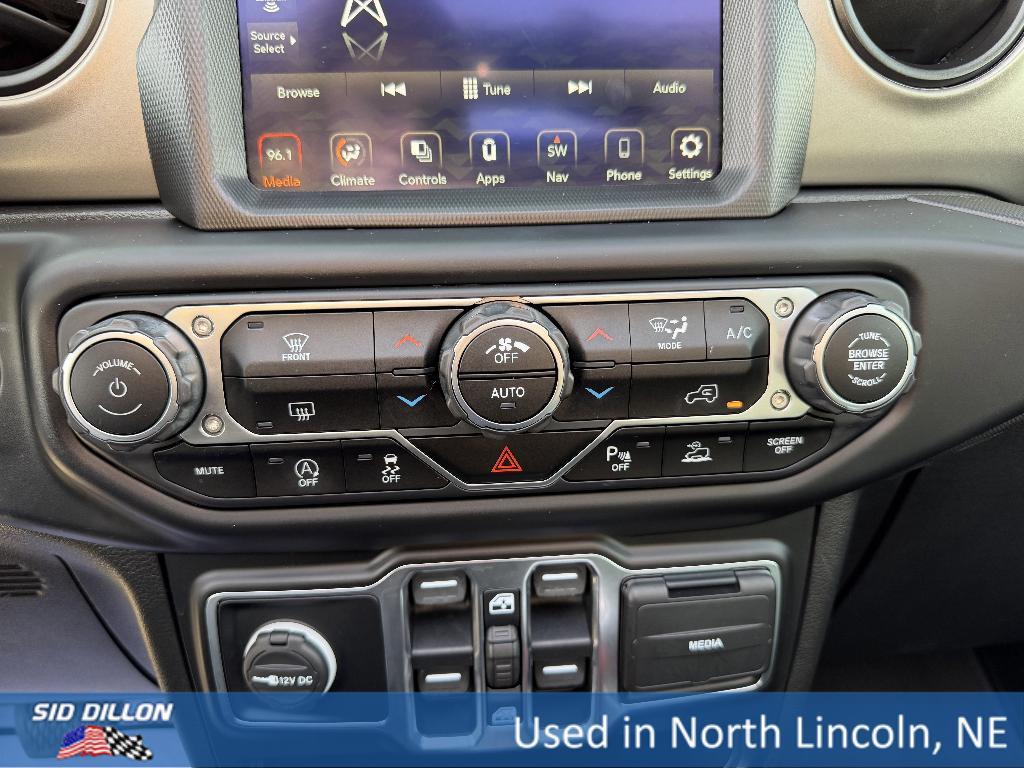 used 2021 Jeep Wrangler Unlimited car, priced at $30,893