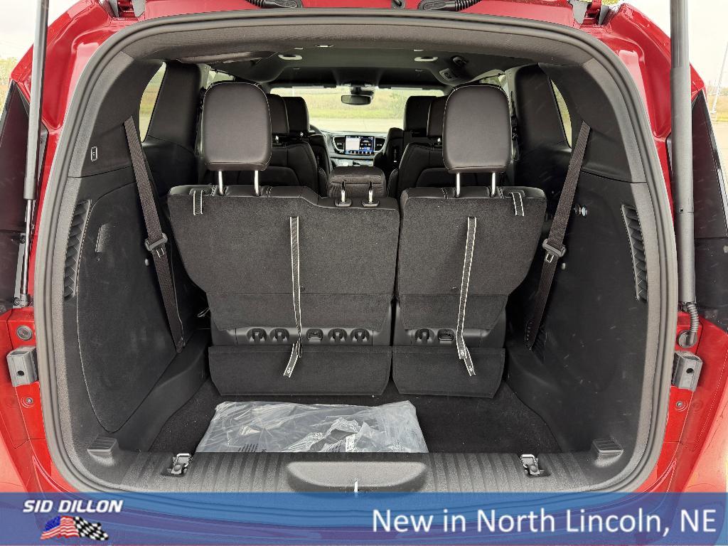 new 2026 Chrysler Pacifica car, priced at $45,555