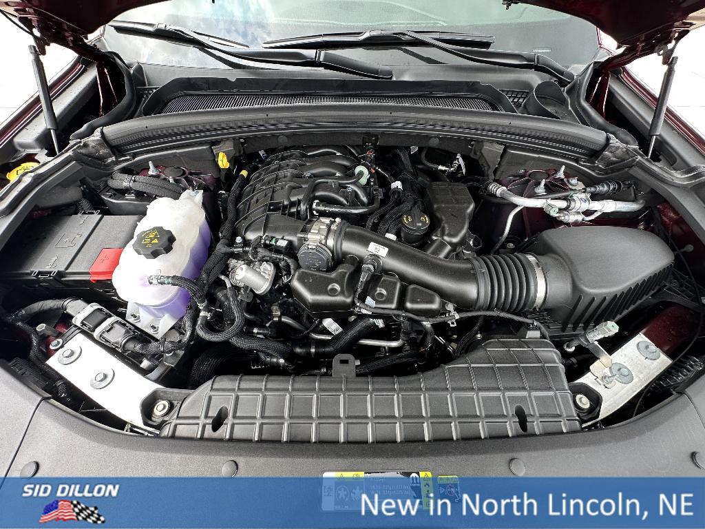 new 2025 Jeep Grand Cherokee car, priced at $42,125