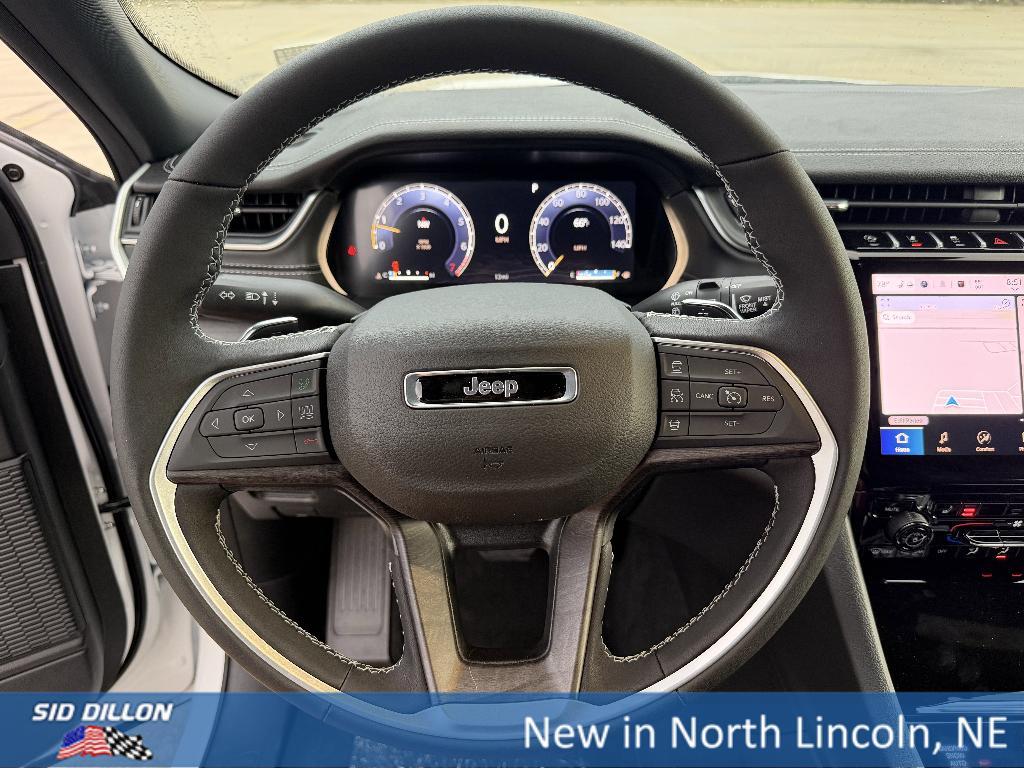 new 2025 Jeep Grand Cherokee car, priced at $41,650