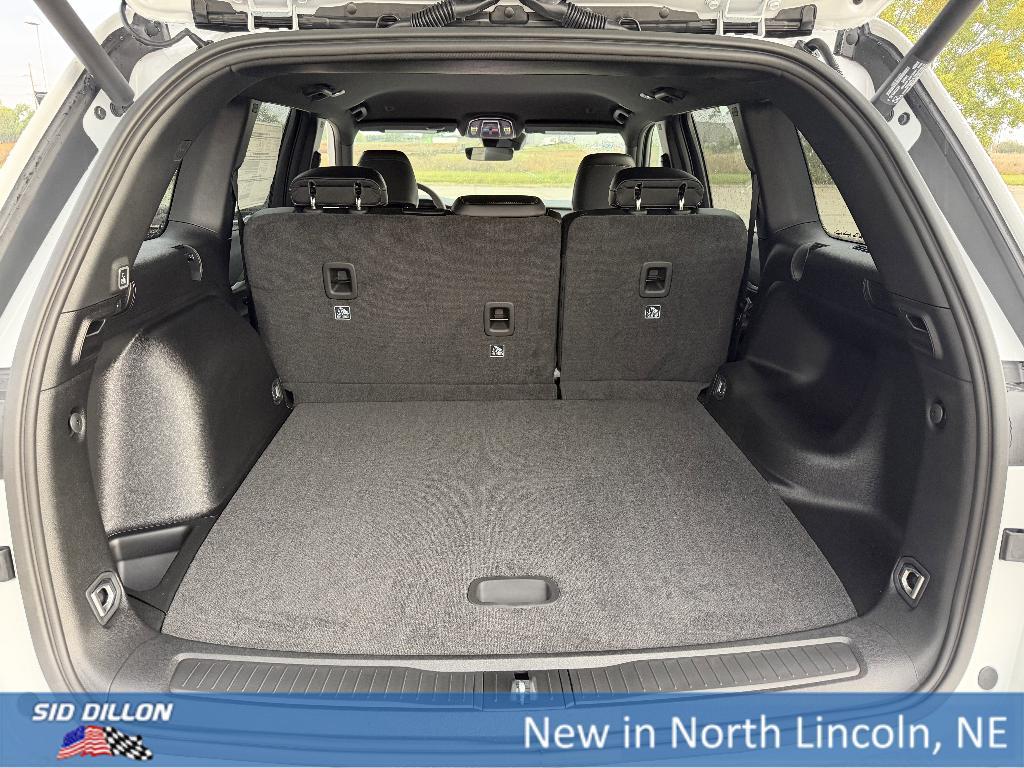 new 2025 Jeep Grand Cherokee car, priced at $41,650