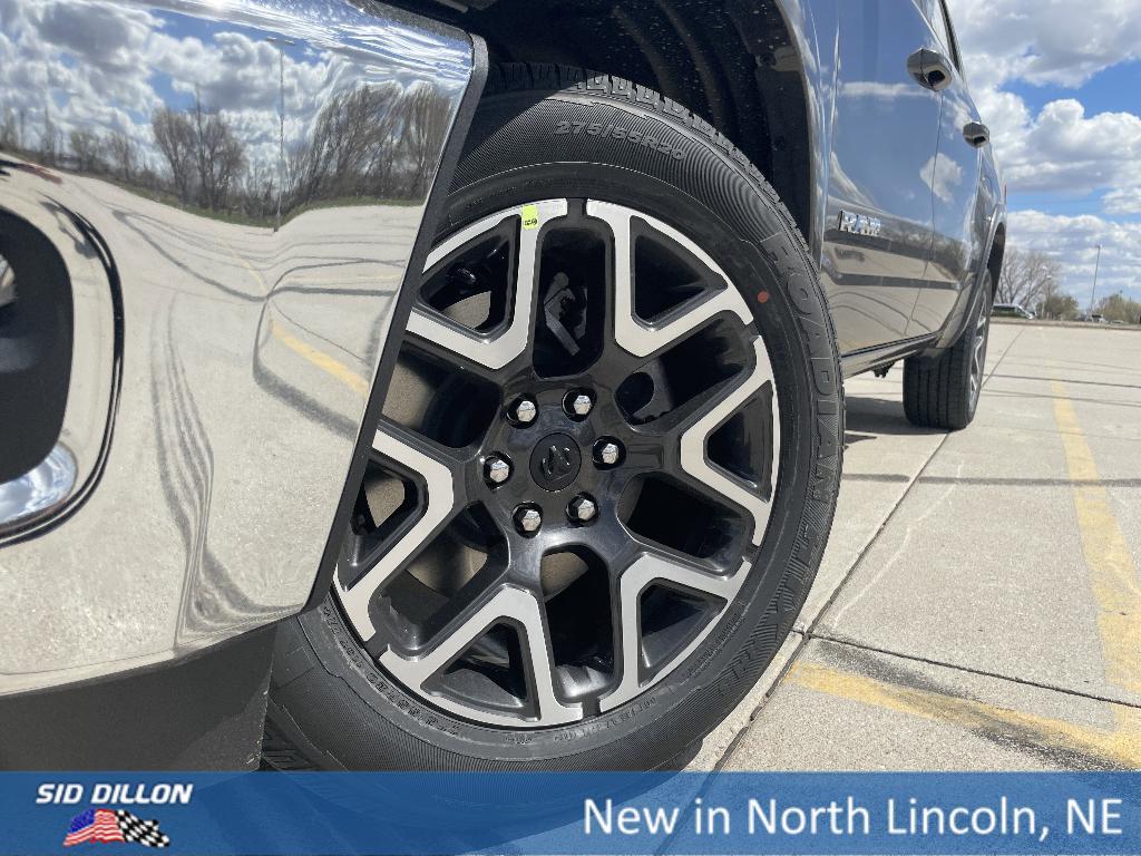 new 2025 Ram 1500 car, priced at $59,020