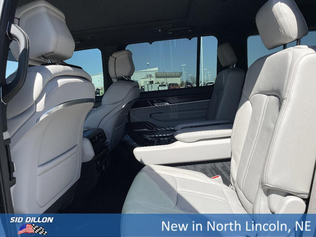 new 2025 Jeep Grand Wagoneer car, priced at $78,500