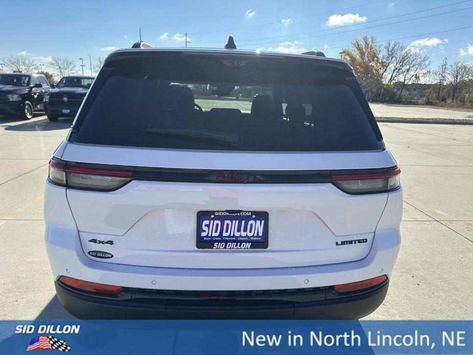 new 2025 Jeep Grand Cherokee car, priced at $51,365