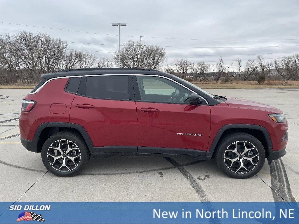 new 2025 Jeep Compass car, priced at $30,435