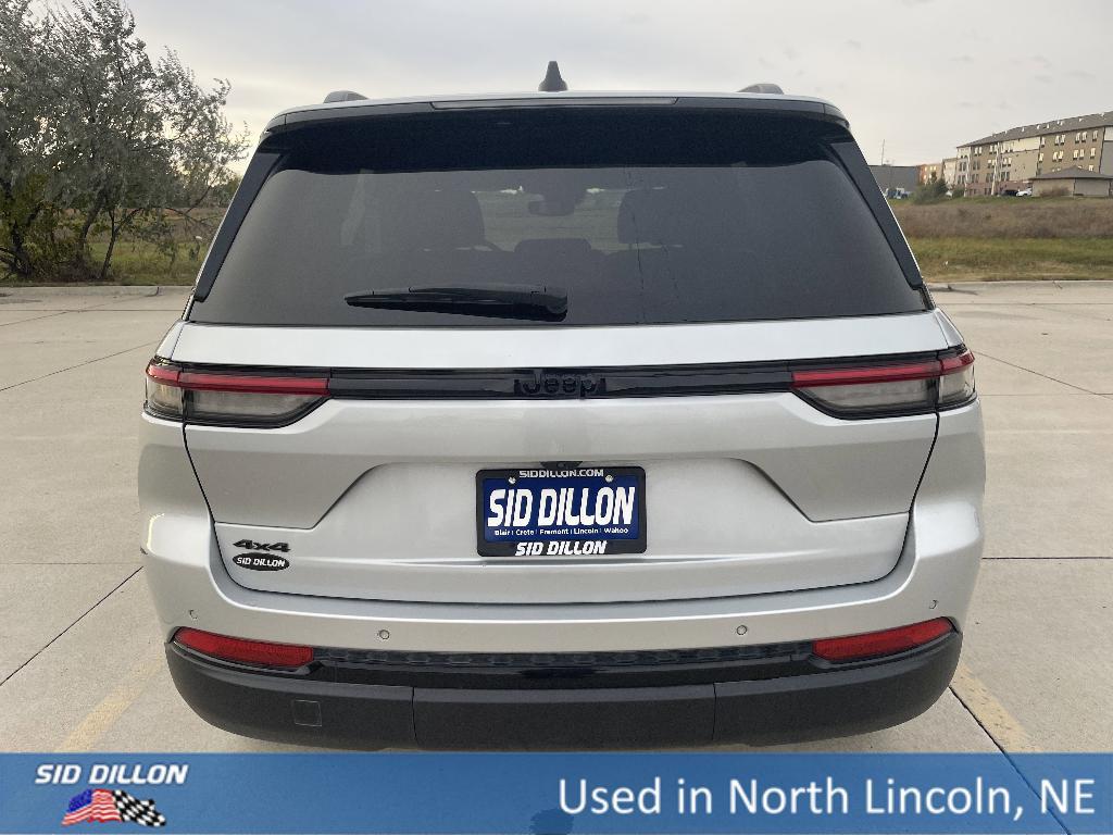 used 2023 Jeep Grand Cherokee car, priced at $33,694