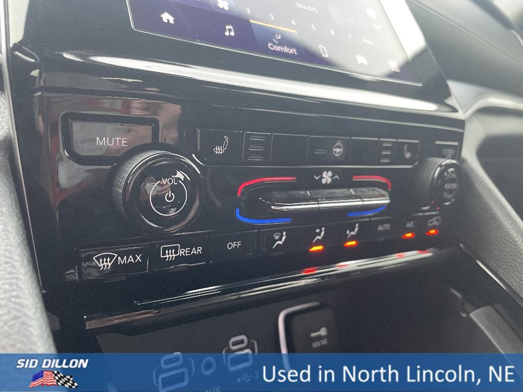 used 2023 Jeep Grand Cherokee car, priced at $33,694