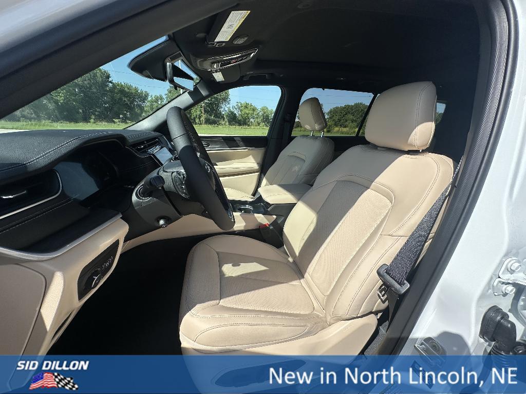 new 2025 Jeep Grand Cherokee L car, priced at $52,242