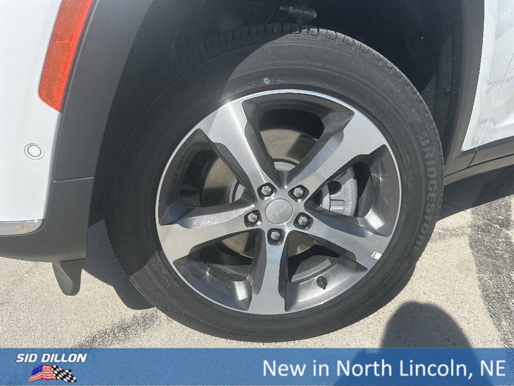 new 2025 Jeep Grand Cherokee L car, priced at $52,242